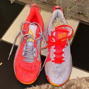 Nike Giannis Immortality 2 Hot Pink Grey Basketball Men Size 10 brand new